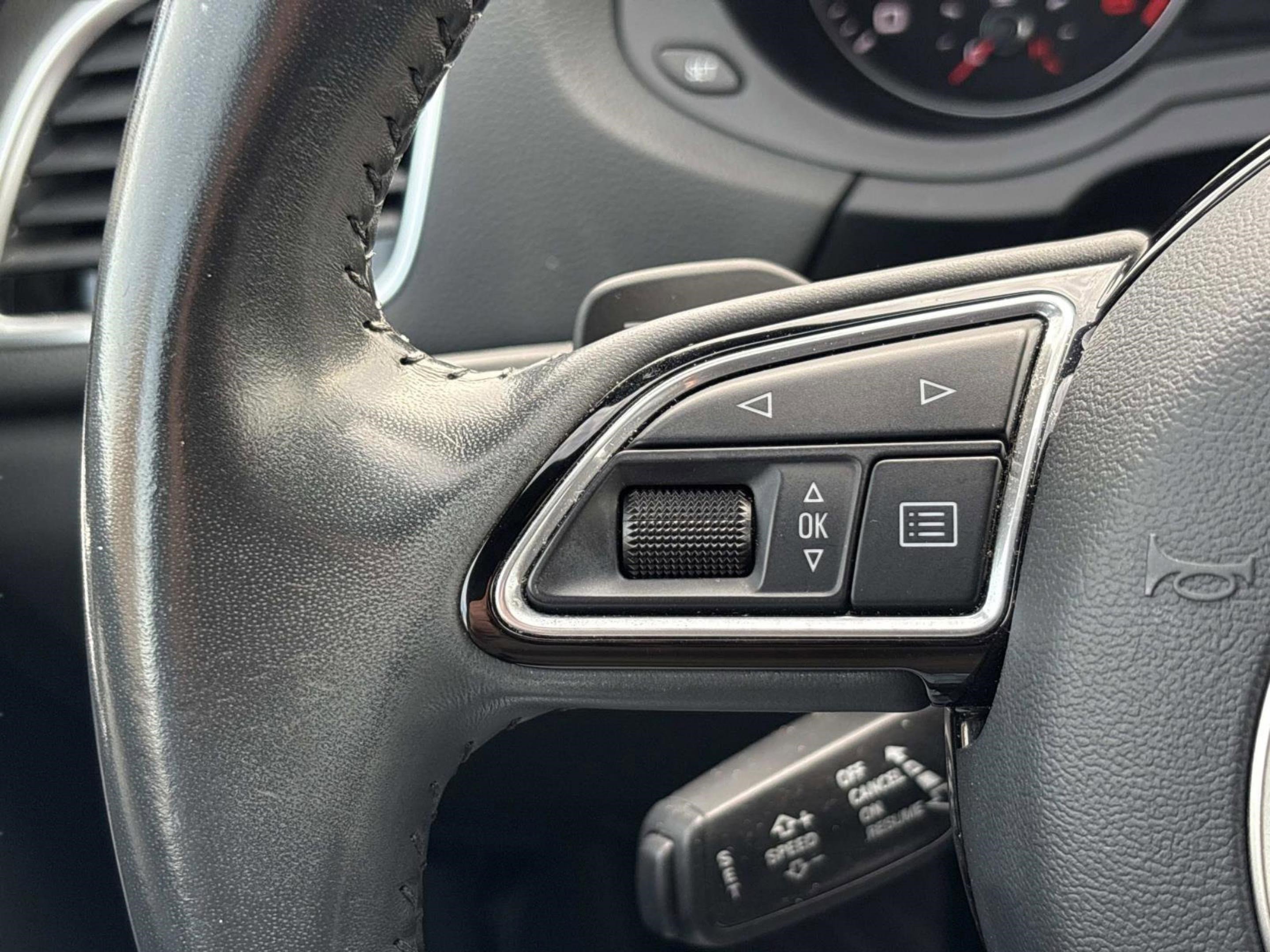 Used 2018 Audi Q3 2.0T Premium w/ Convenience Package image 24