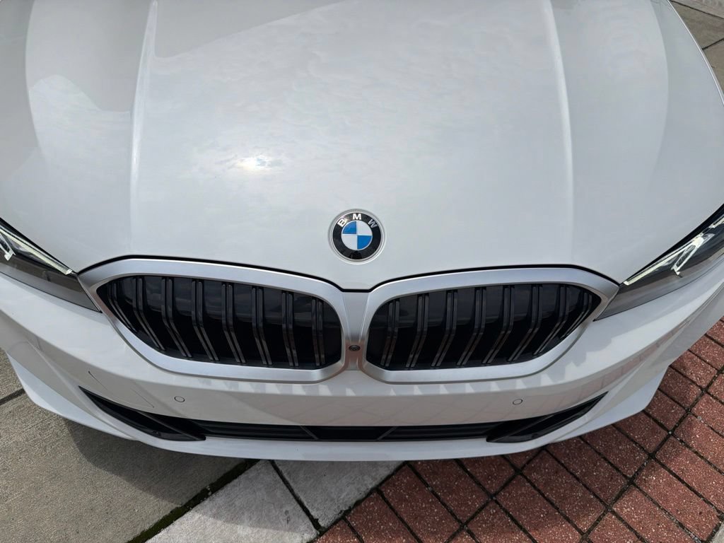 Used 2025 BMW 330i Sedan RWD image 13