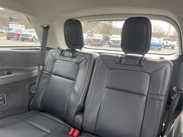 New 2025 Lincoln Aviator Reserve w/ Luxury Package image 13