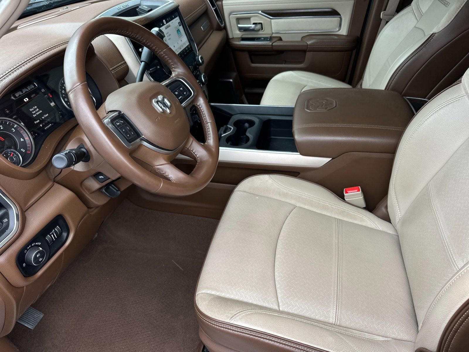 Used 2022 RAM 3500 Laramie image 9