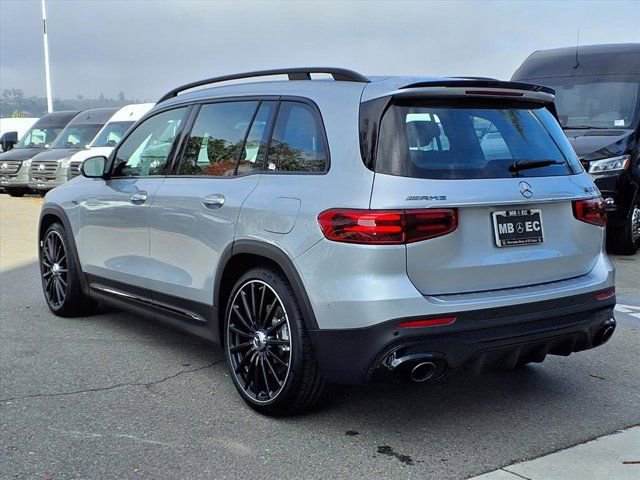 New 2026 Mercedes-Benz GLB 35 AMG 4MATIC image 21