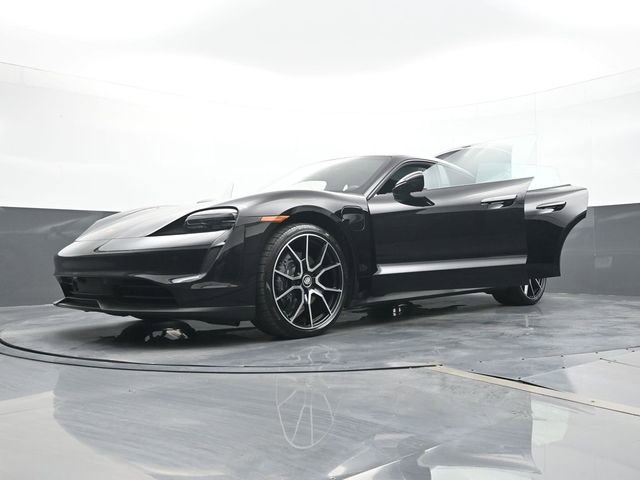 Certified 2023 Porsche Taycan image 31