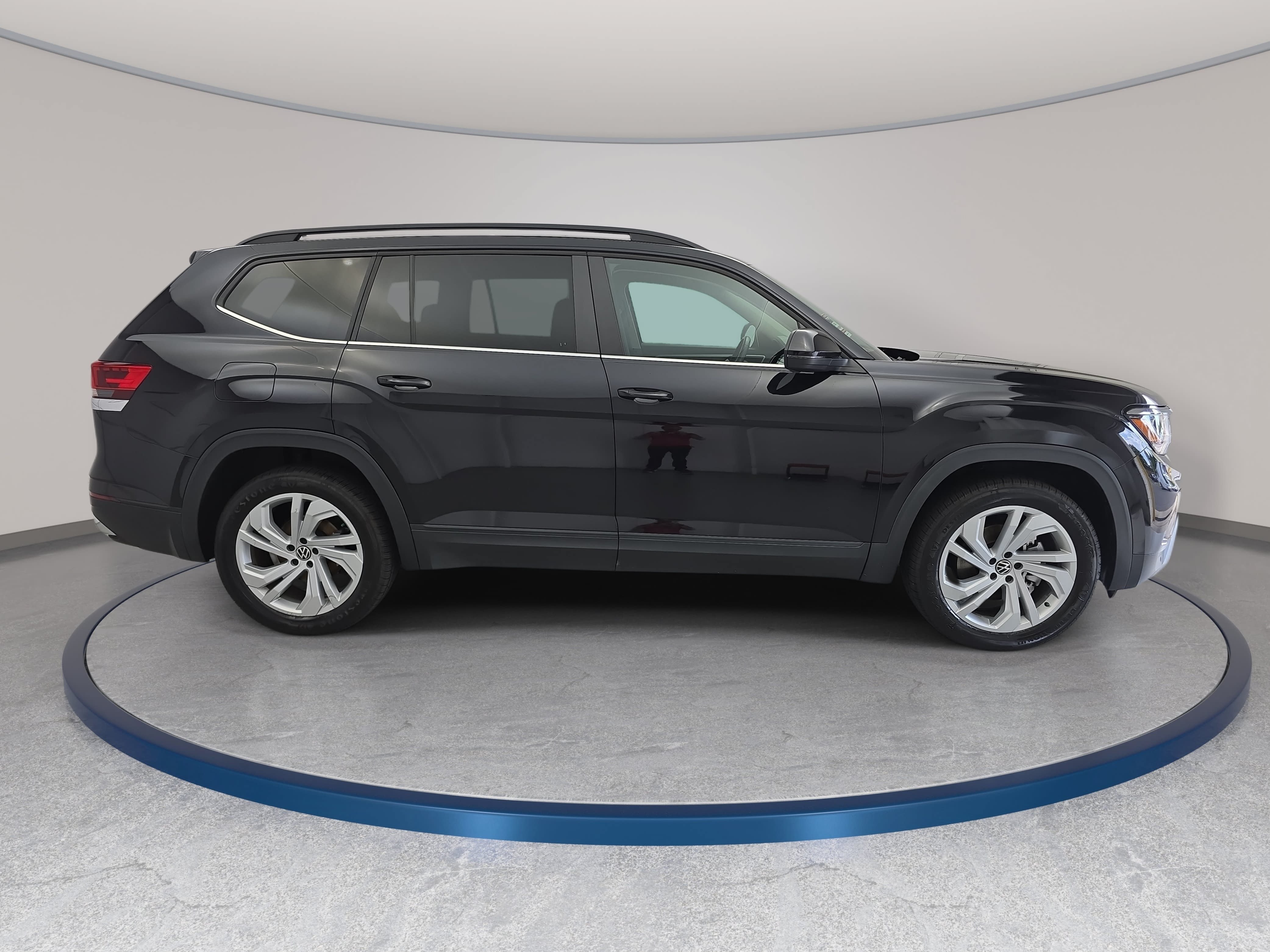 Used 2022 Volkswagen Atlas SE AWD/4WD image 4