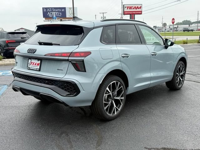New 2026 Audi Q3 quattro 2.0T AWD/4WD image 5