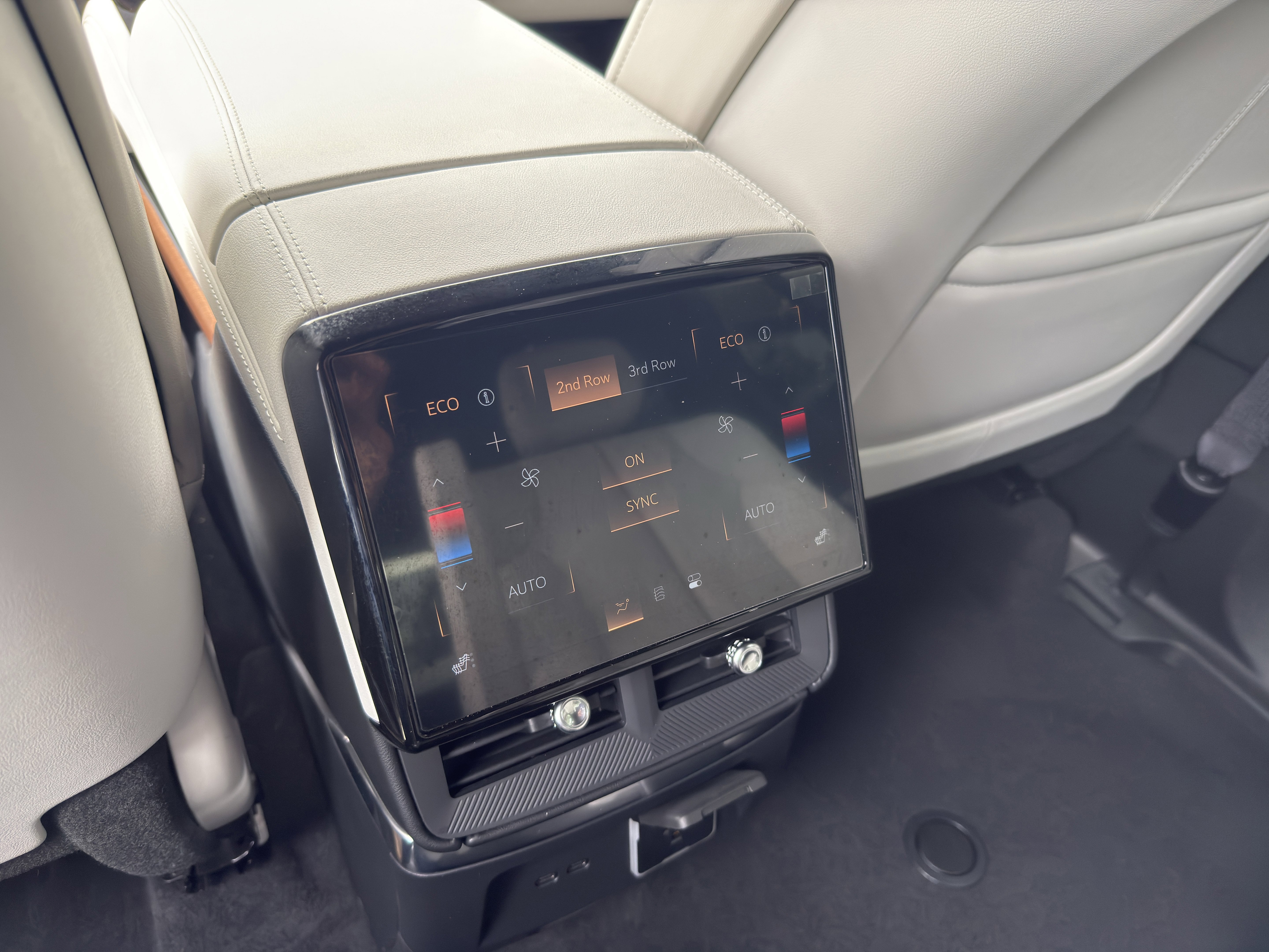 Used 2026 Cadillac Vistiq Sport w/ LPO, Floor Liner Package AWD/4WD image 25