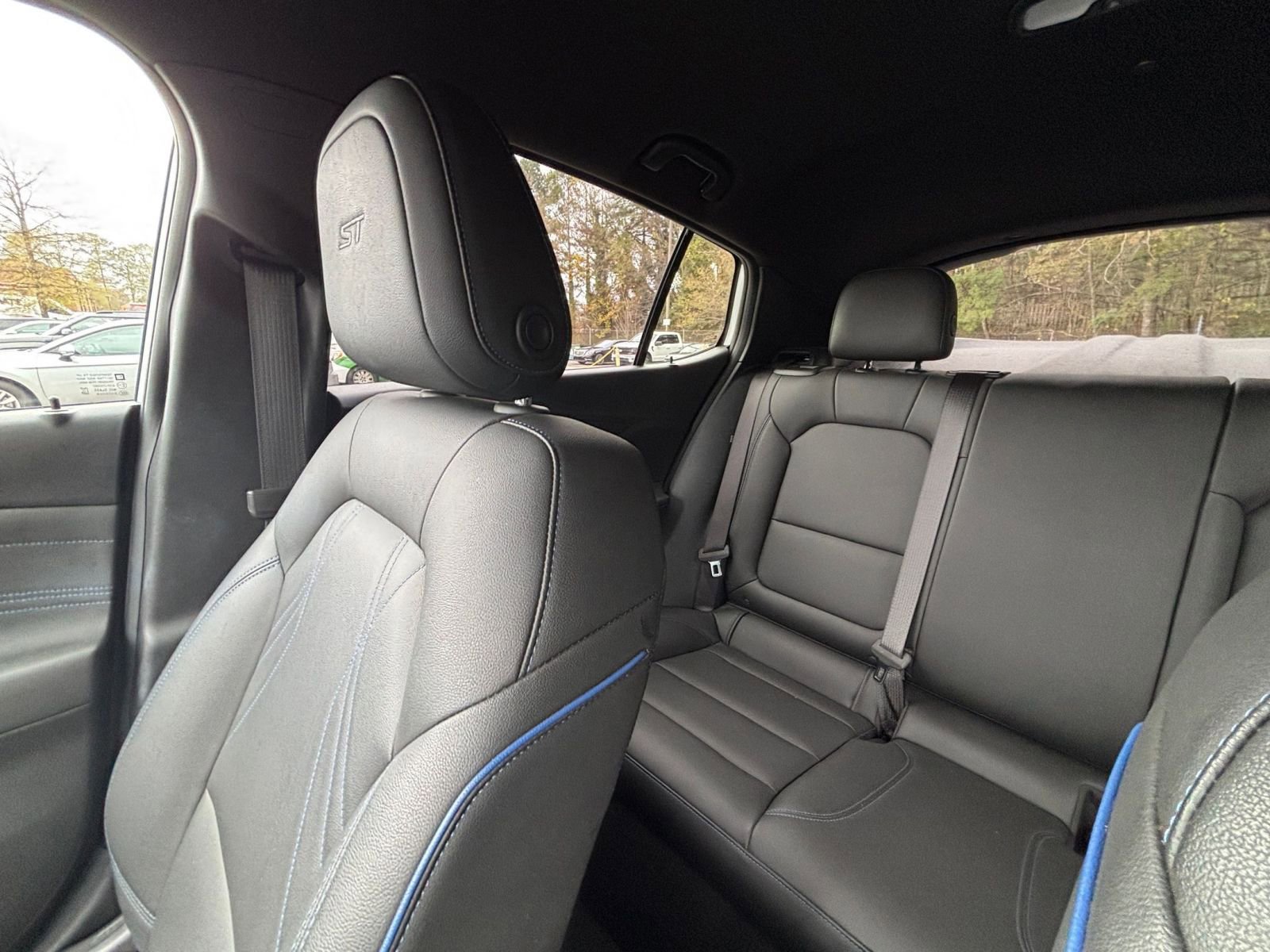 Used 2025 Buick Envista Sport Touring image 39