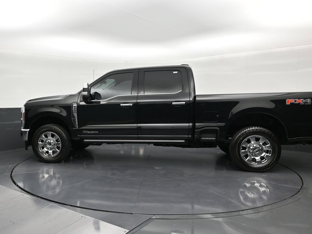 Used 2025 Ford F250 Lariat w/ Chrome Package AWD/4WD image 2