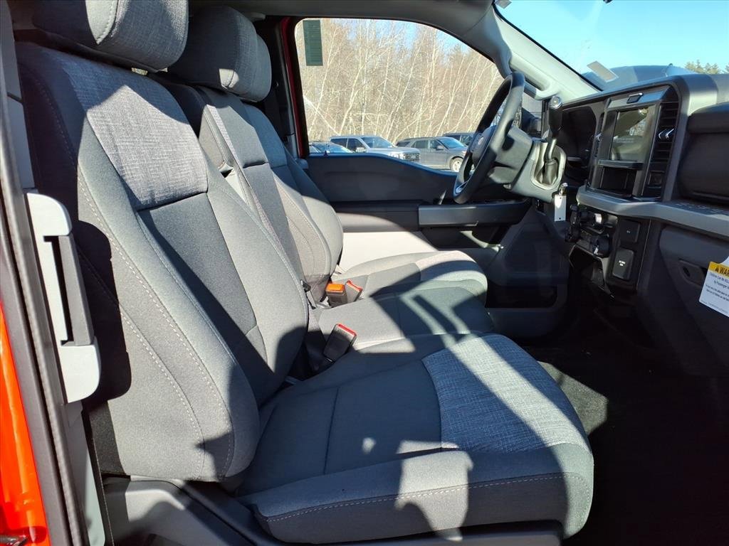 New 2026 Ford F350 XLT w/ 360-Degree Camera Package image 13