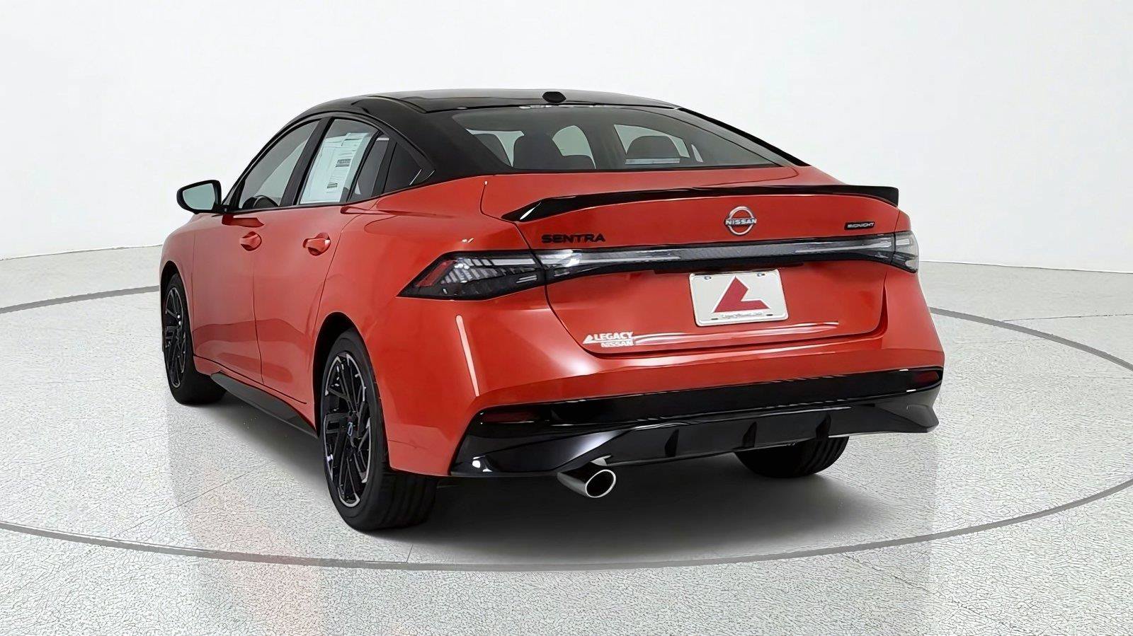 New 2027 Nissan Sentra SR w/ SR Premium Package FWD image 5