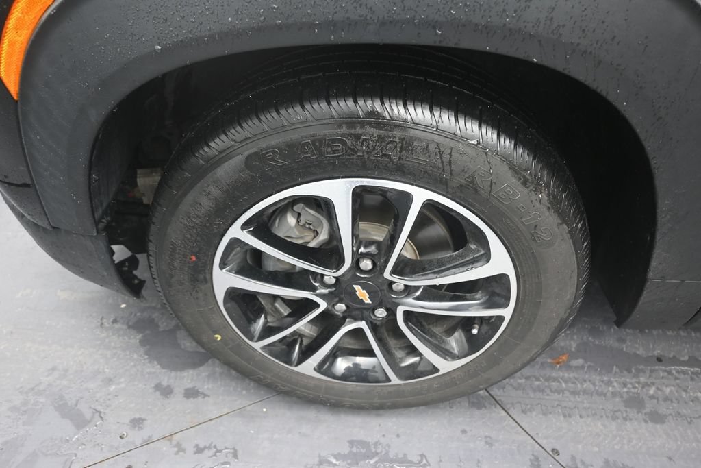 Used 2024 Chevrolet TrailBlazer LT FWD image 9