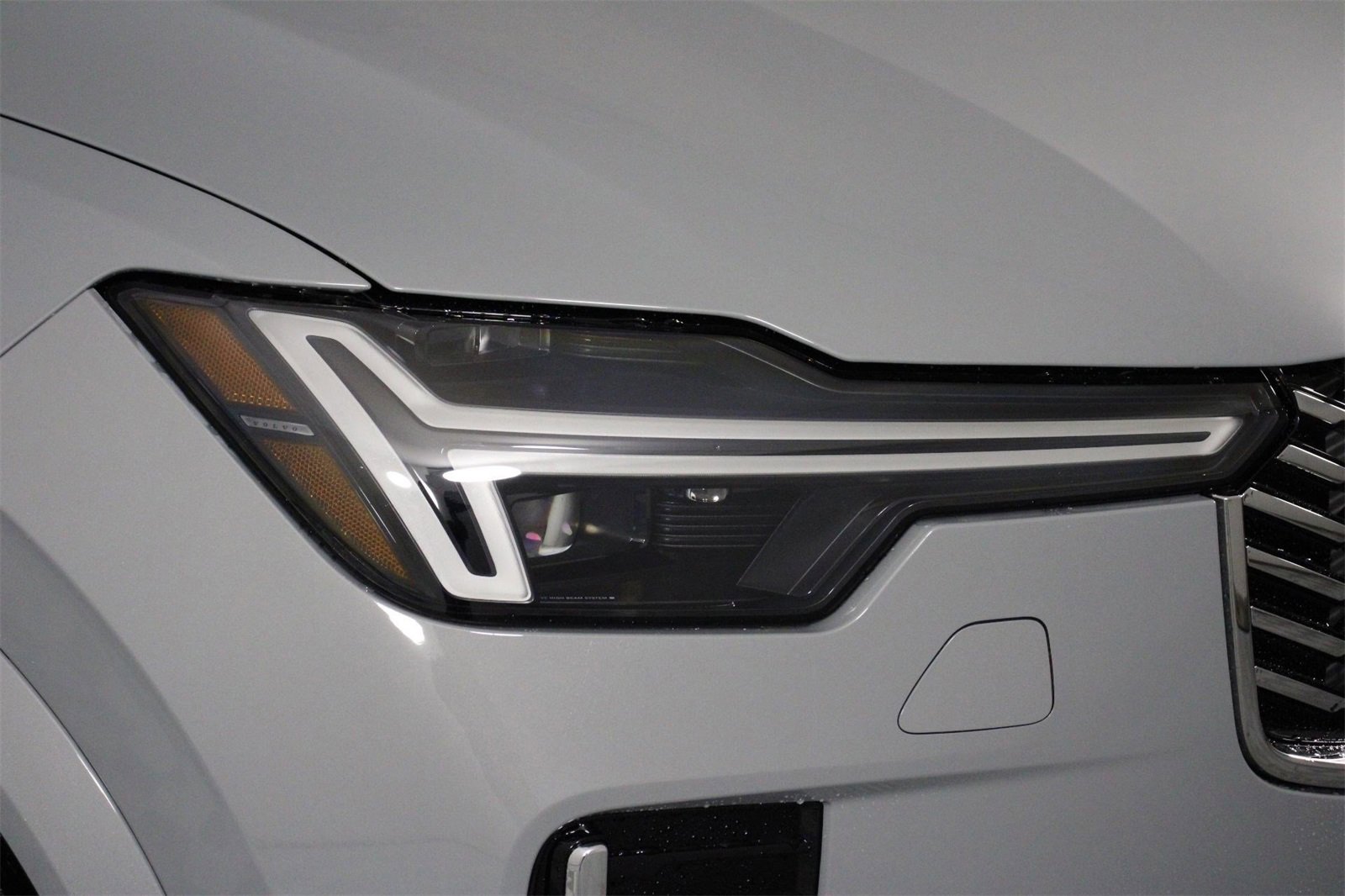 New 2026 Volvo XC90 T8 Plus image 14