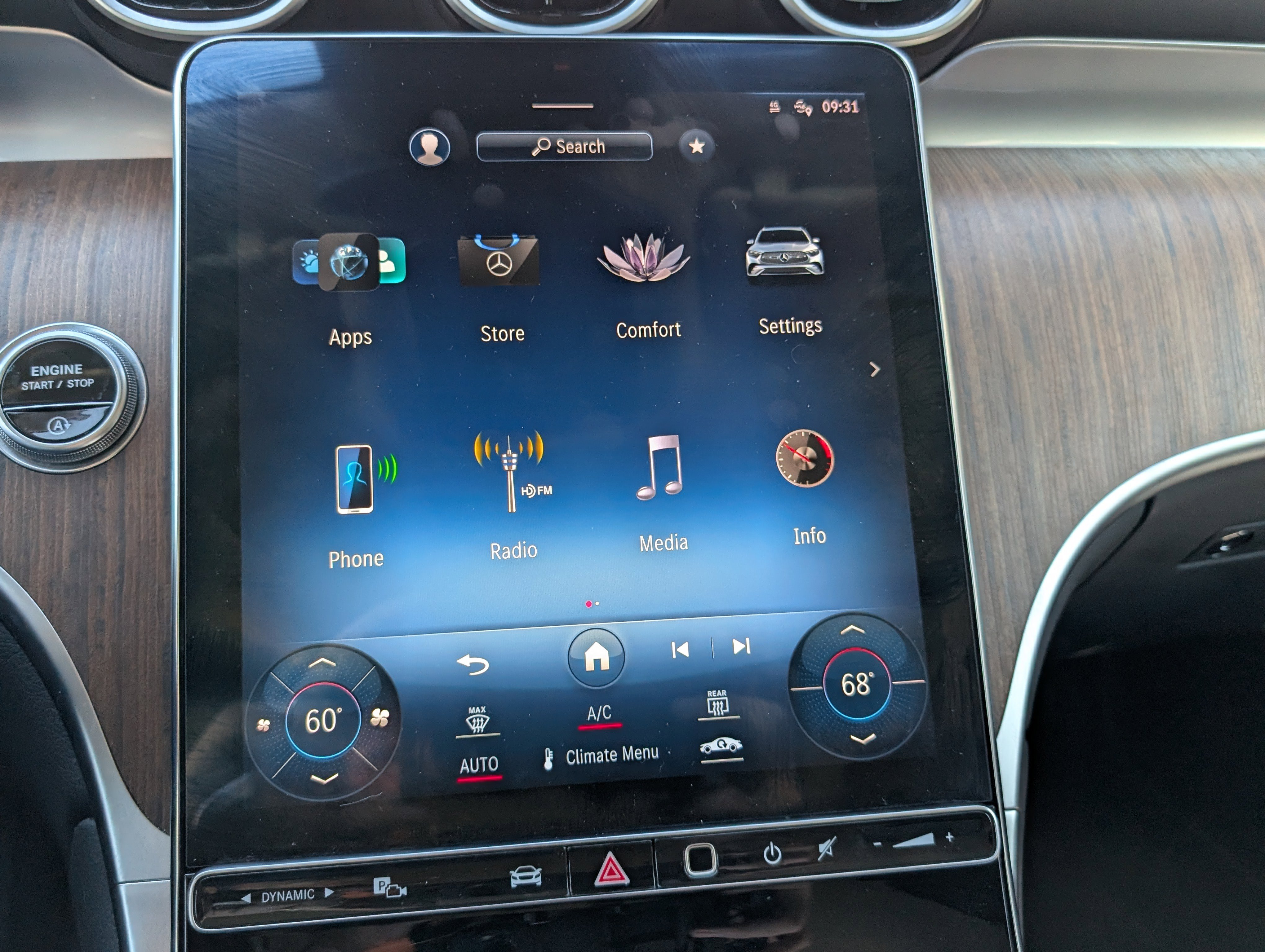 Used 2023 Mercedes-Benz GLC 300 image 26