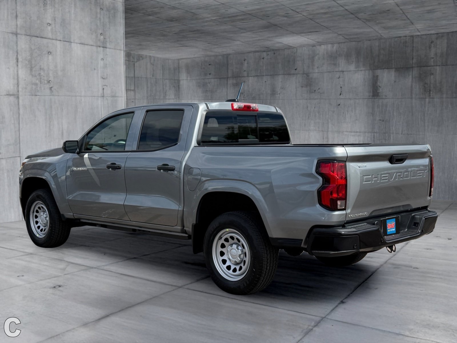 Used 2026 Chevrolet Colorado W/T RWD image 4