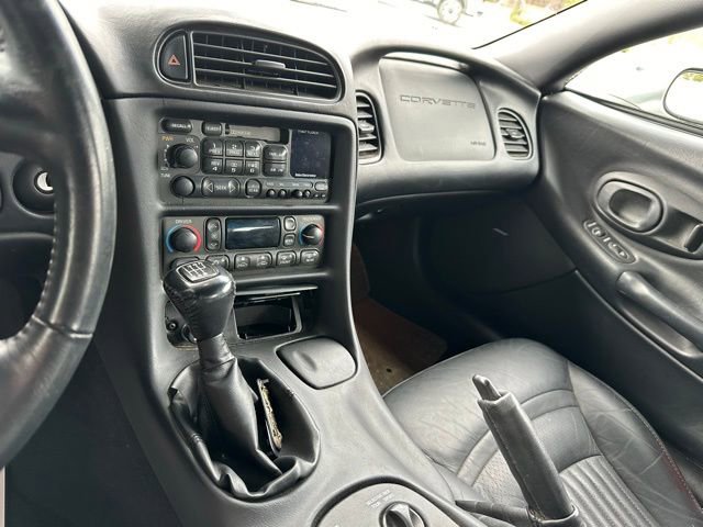 Used 2003 Chevrolet Corvette Convertible w/ Preferred Equipment Group1 image 13