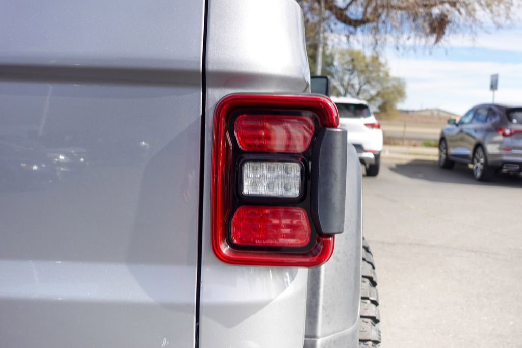Used 2021 Jeep Gladiator Rubicon image 6