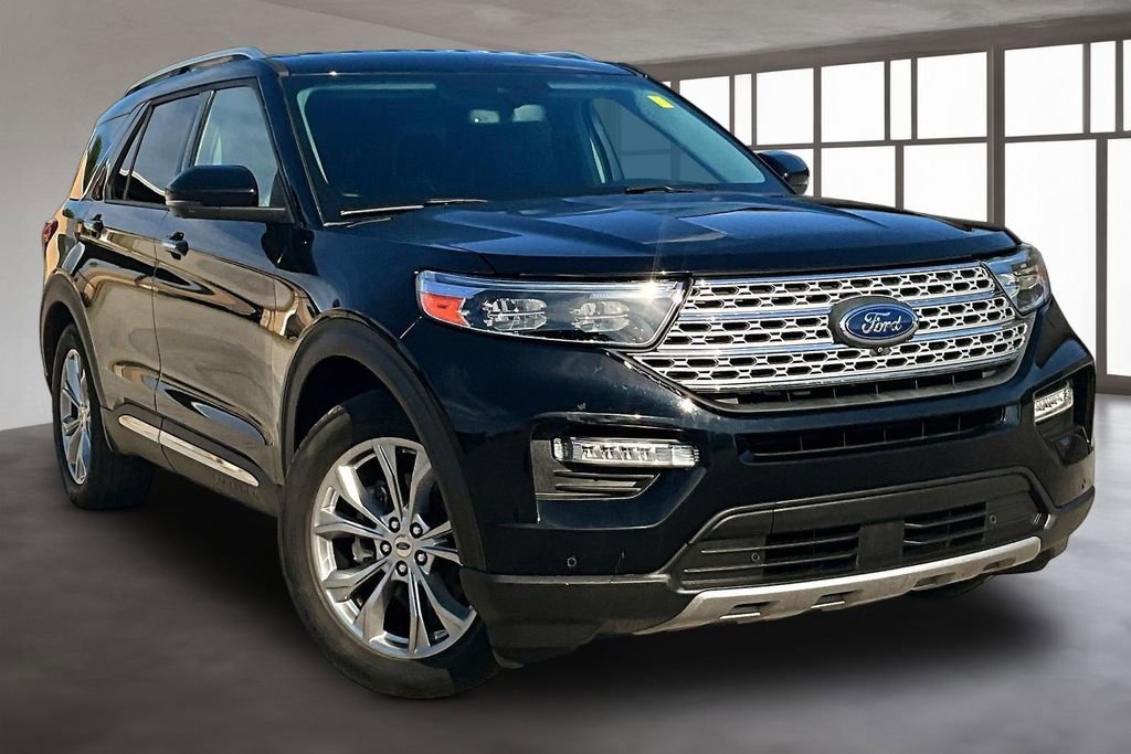 Used 2021 Ford Explorer Limited w/ Equipment Group 301A RWD image 3