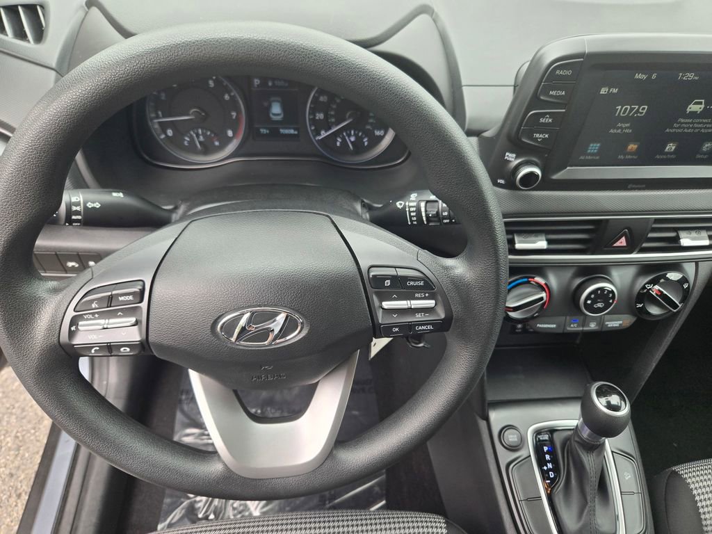 Used 2019 Hyundai Kona SE FWD image 24