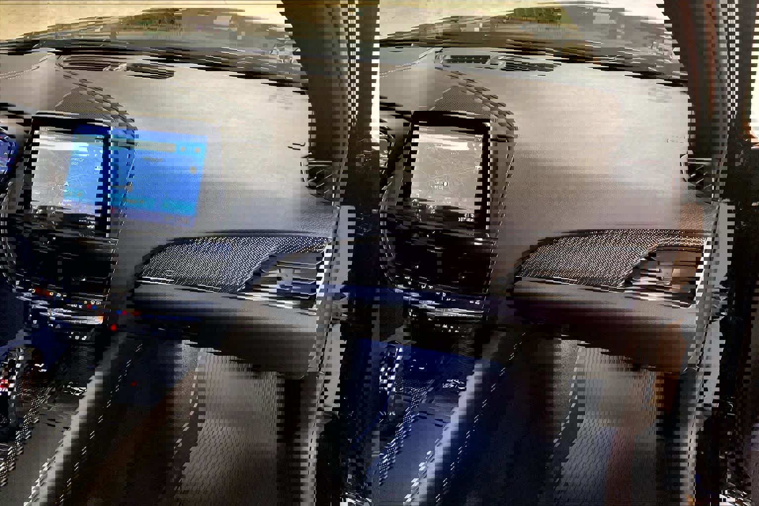 Used 2023 Cadillac CT5 V Blackwing w/ Driver Assist Package image 17