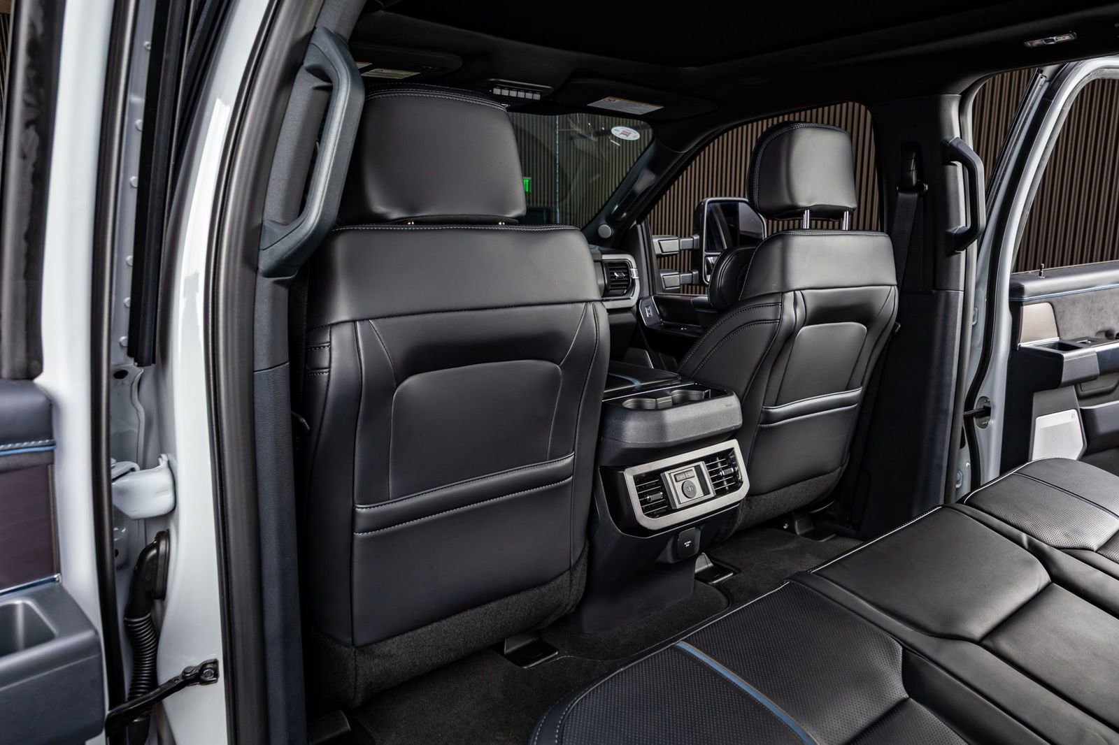 Used 2026 Ford F250 Platinum AWD/4WD image 33