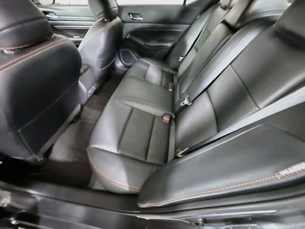 Used 2022 Nissan Altima 2.5 SR w/ Midnight Edition Package FWD image 27