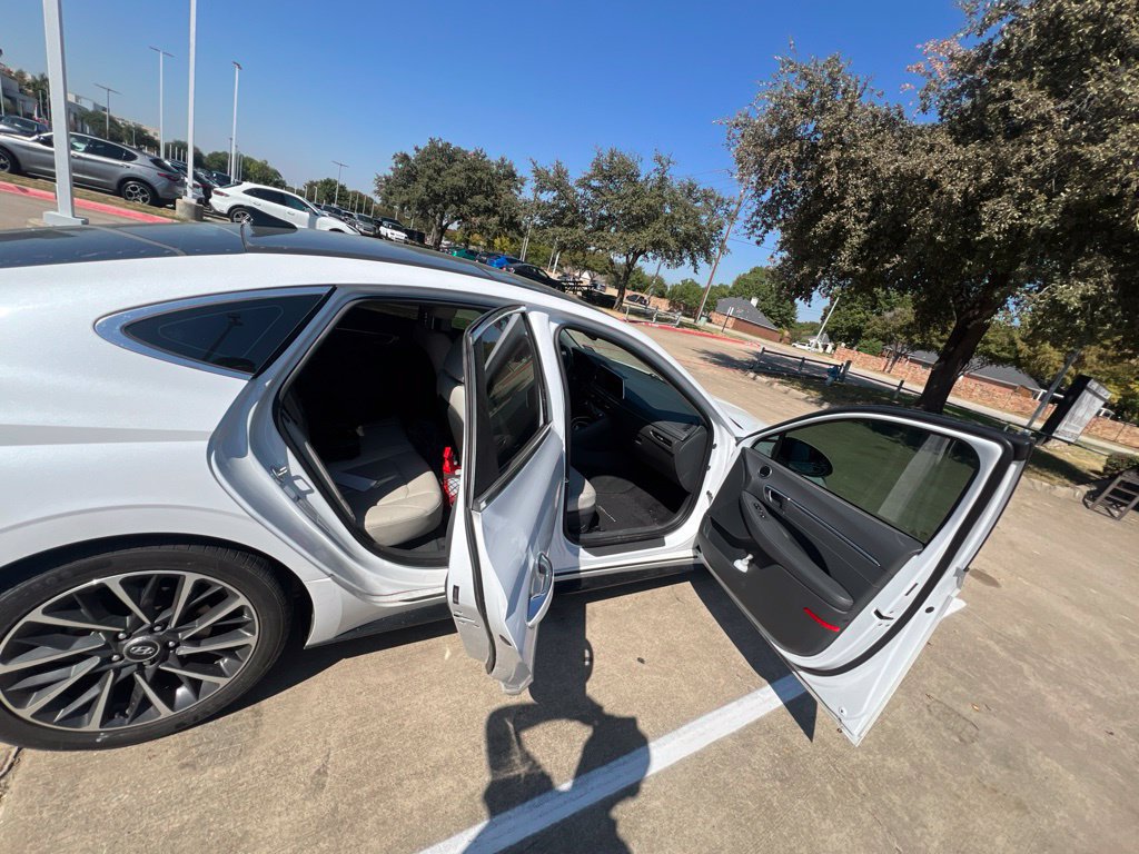 Used 2020 Hyundai Sonata Limited FWD image 15