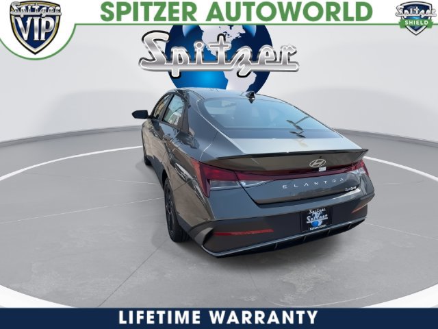 New 2026 Hyundai Elantra Sport FWD image 12