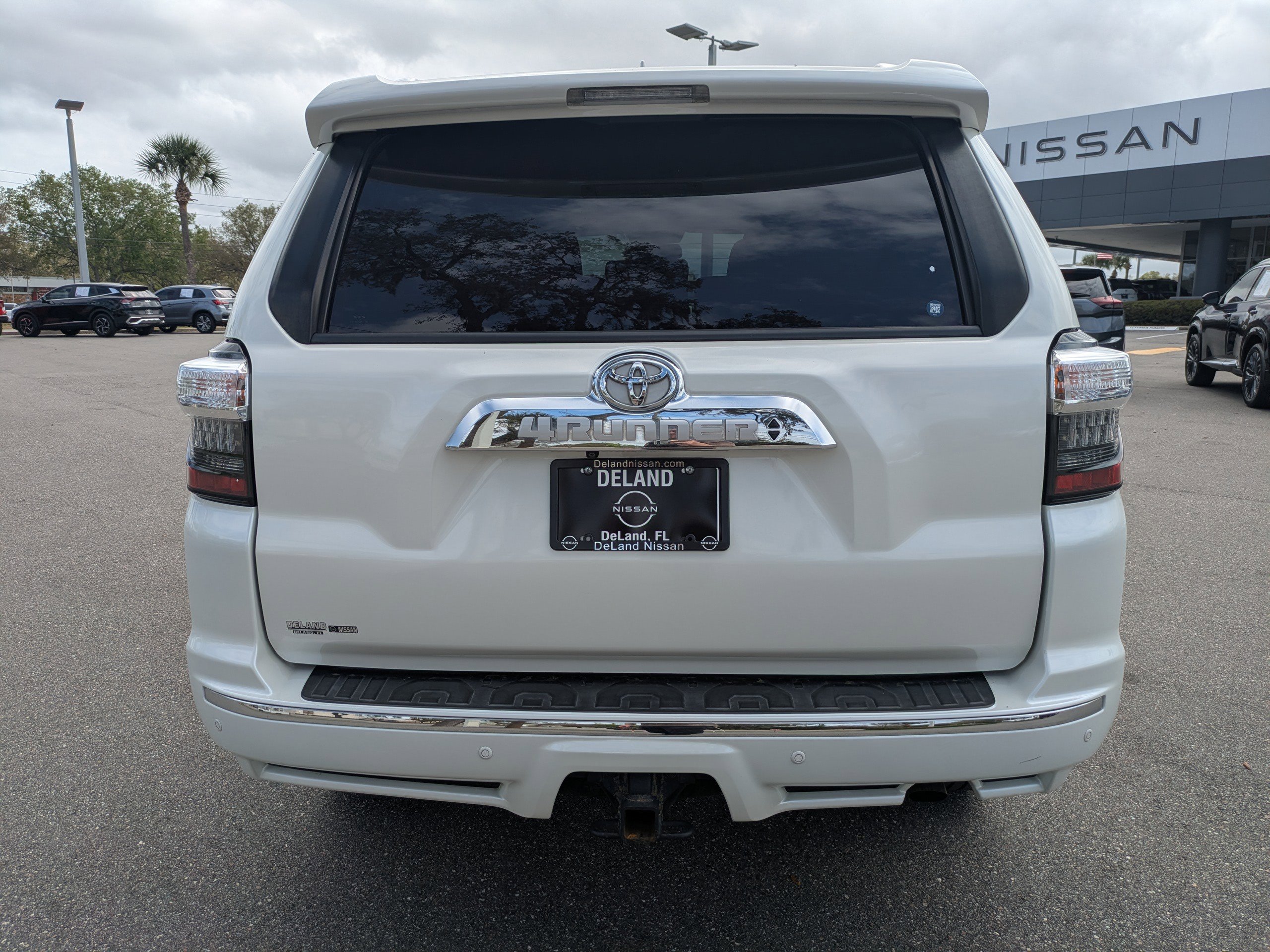 Used 2018 Toyota 4Runner Limited image 4