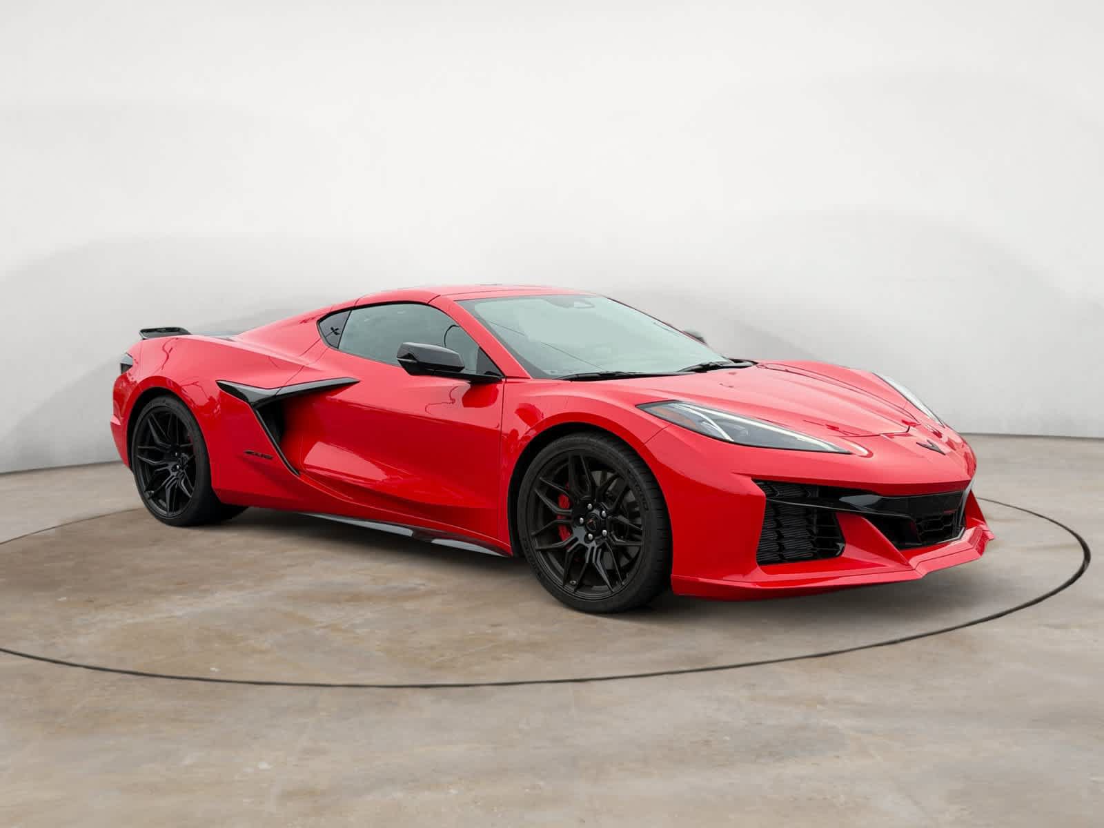 Used 2025 Chevrolet Corvette Z06 w/ Battery Protection Package RWD image 2