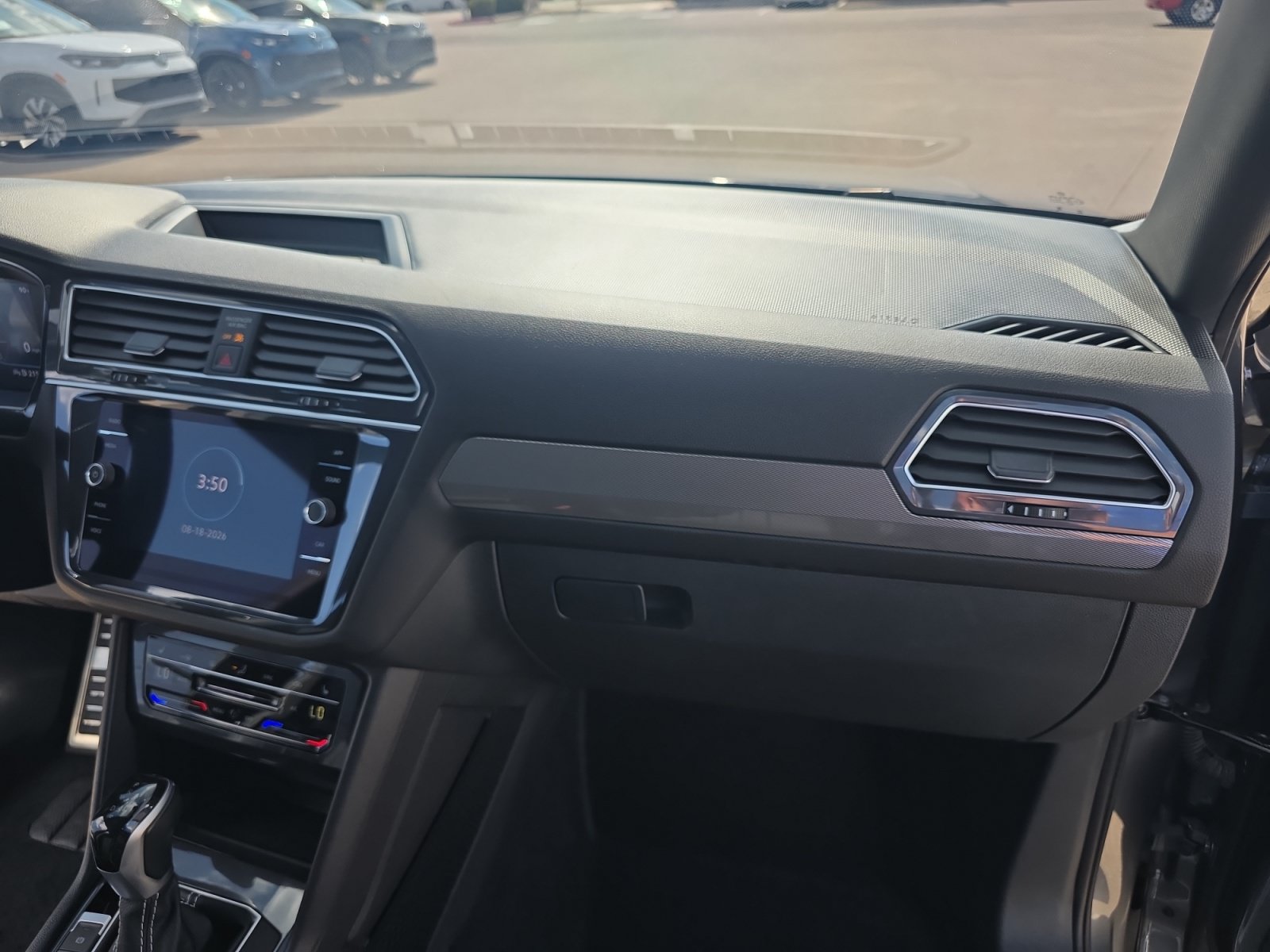 Used 2024 Volkswagen Tiguan SE R-Line FWD image 20