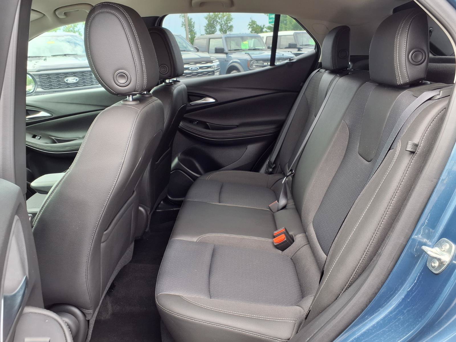Used 2024 Buick Encore GX Preferred AWD/4WD image 22