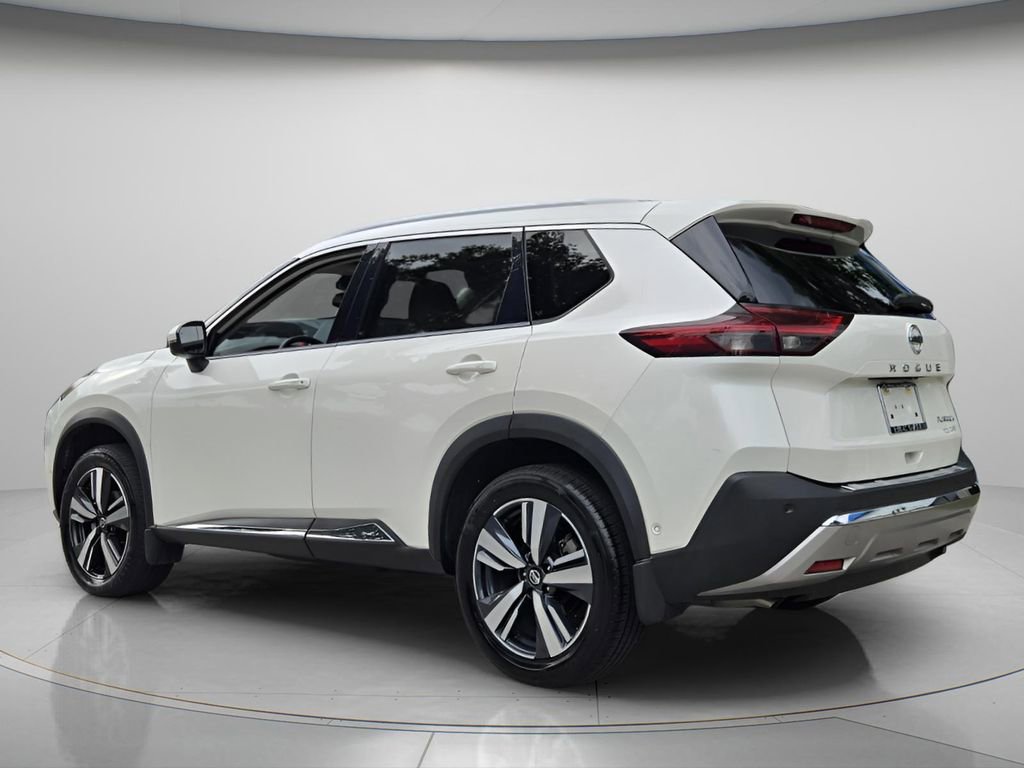 Used 2021 Nissan Rogue Platinum FWD image 7