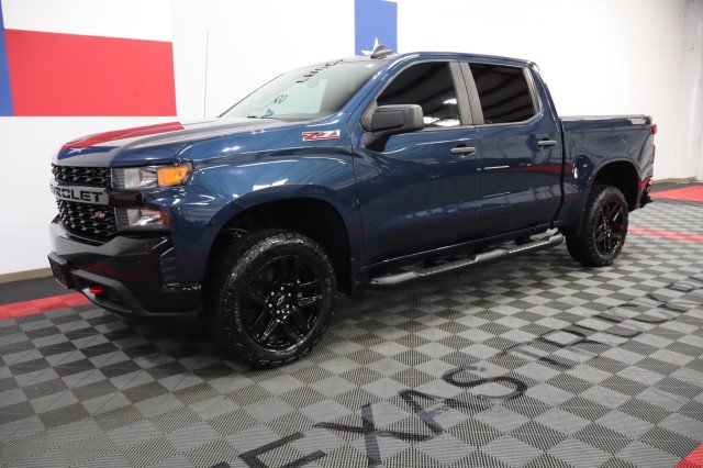 Used 2021 Chevrolet Silverado 1500 Custom Trail Boss AWD/4WD image 2