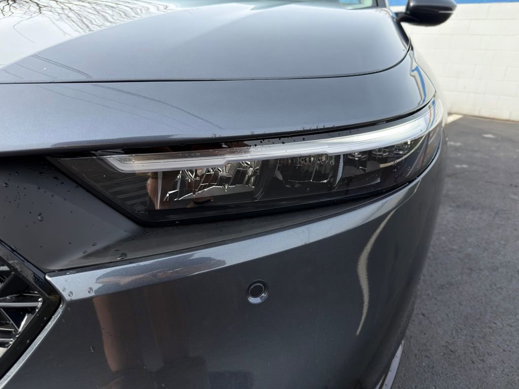 Used 2026 Honda Accord EX-L image 9
