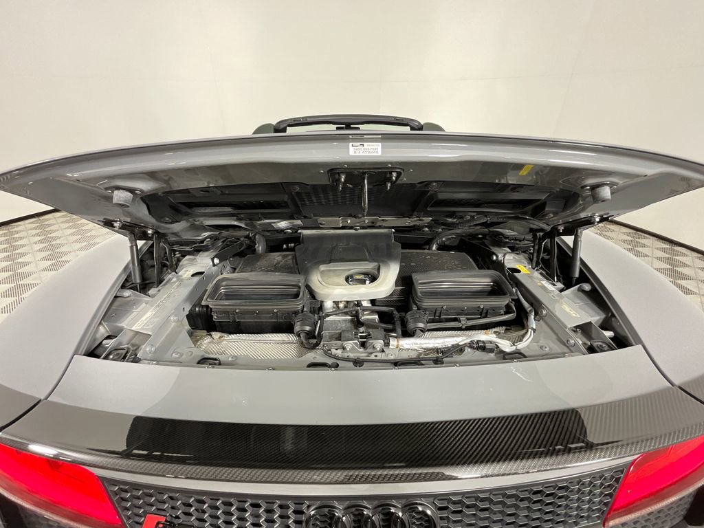 Used 2018 Audi R8 V10 plus image 27