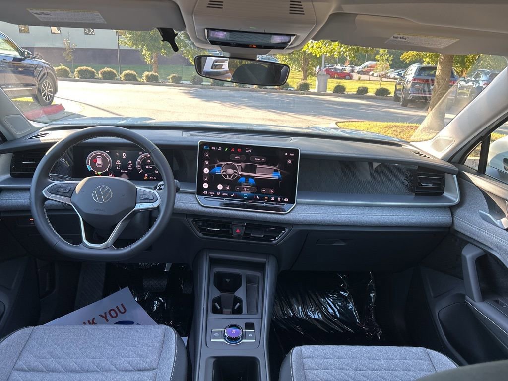 New 2026 Volkswagen Tiguan S AWD/4WD image 25