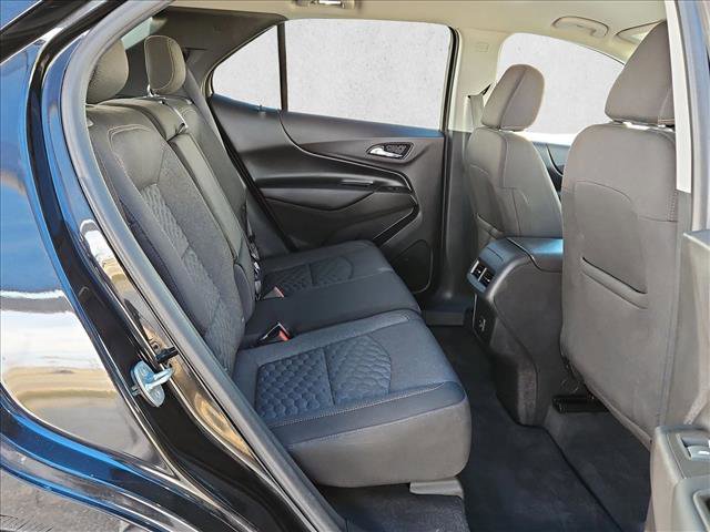 Used 2019 Chevrolet Equinox LT w/ Driver Convenience Package image 19