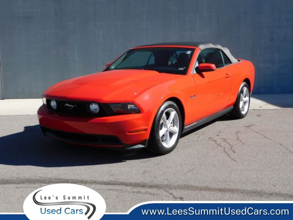 Used 2012 Ford Mustang GT image 1