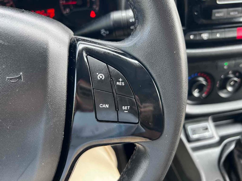 Used 2017 RAM ProMaster City Tradesman SLT w/ Rear Back-up Camera Group image 21