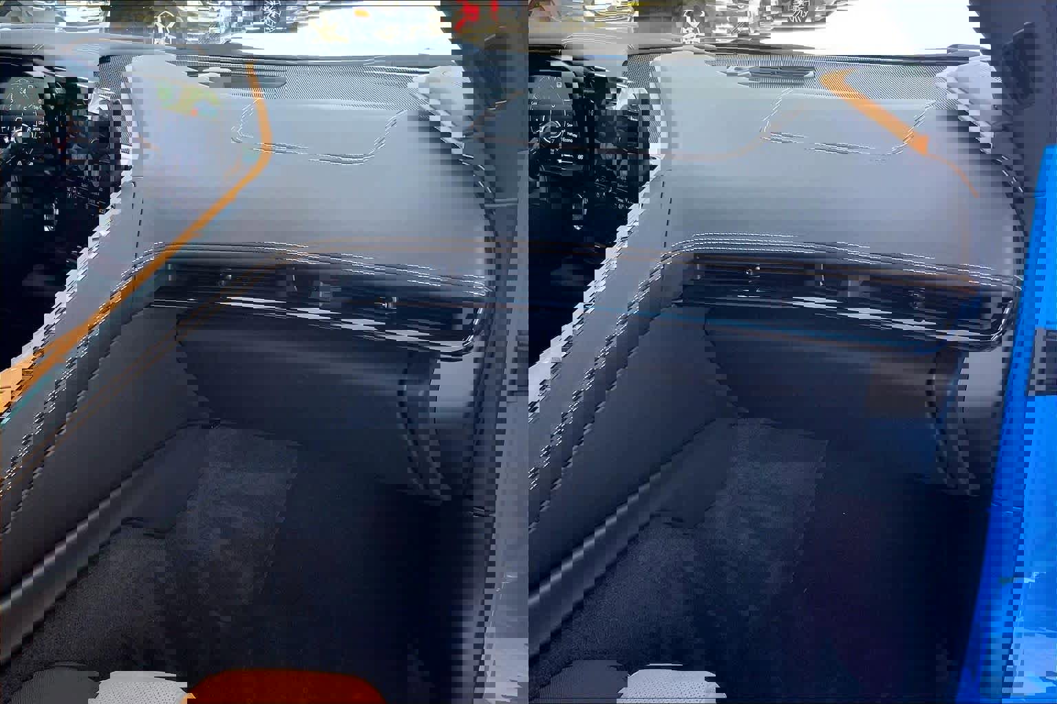 Used 2023 Chevrolet Corvette Stingray Preferred Cpe w/ Z51 Performance Package image 17