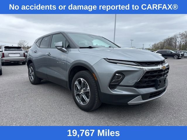 Used 2024 Chevrolet Blazer LT w/ Driver Confidence Package AWD/4WD image 3