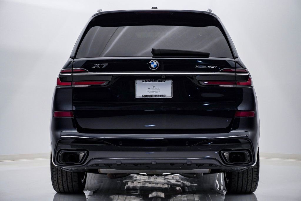 Used 2023 BMW X7 xDrive40i w/ Executive Package image 7