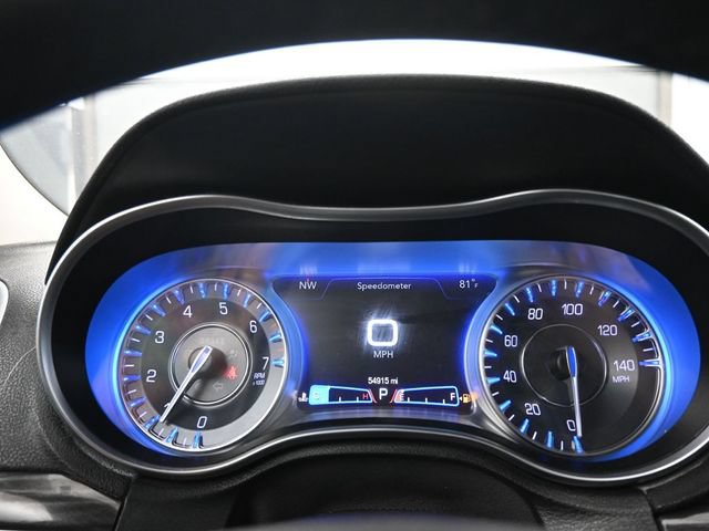 Used 2019 Chrysler 300 Touring w/ Sport Appearance Package RWD image 12