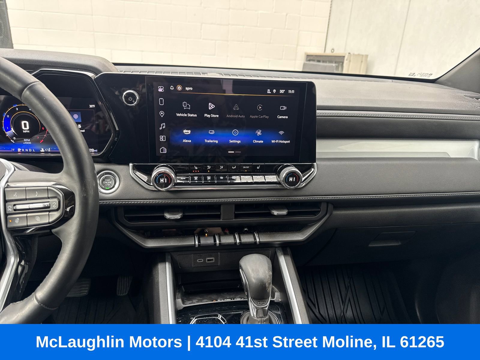 Used 2025 Chevrolet Colorado LT w/ LT Convenience Package image 19