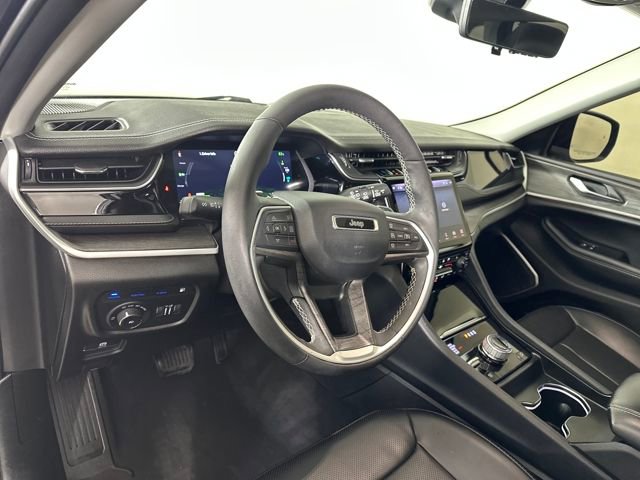 Used 2023 Jeep Grand Cherokee 4WD 4xe w/ Luxury Tech Group II image 14