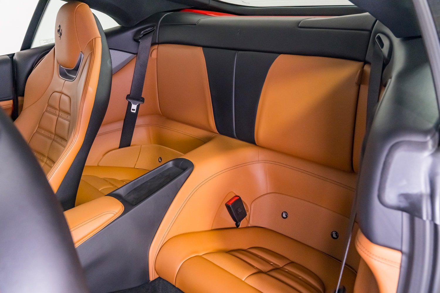 Used 2020 Ferrari Portofino image 34