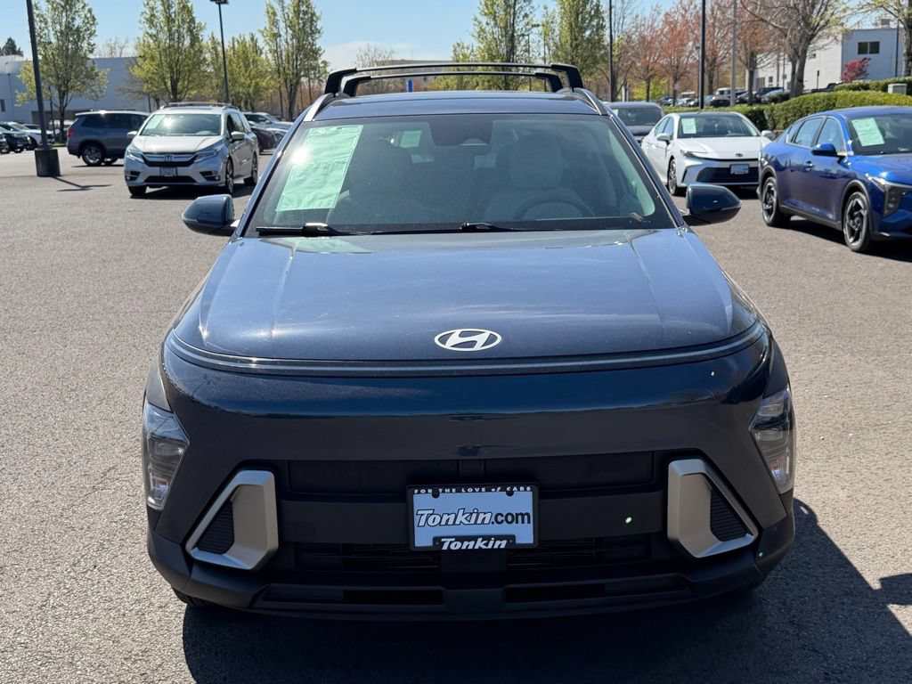 Used 2025 Hyundai Kona SEL AWD/4WD image 3