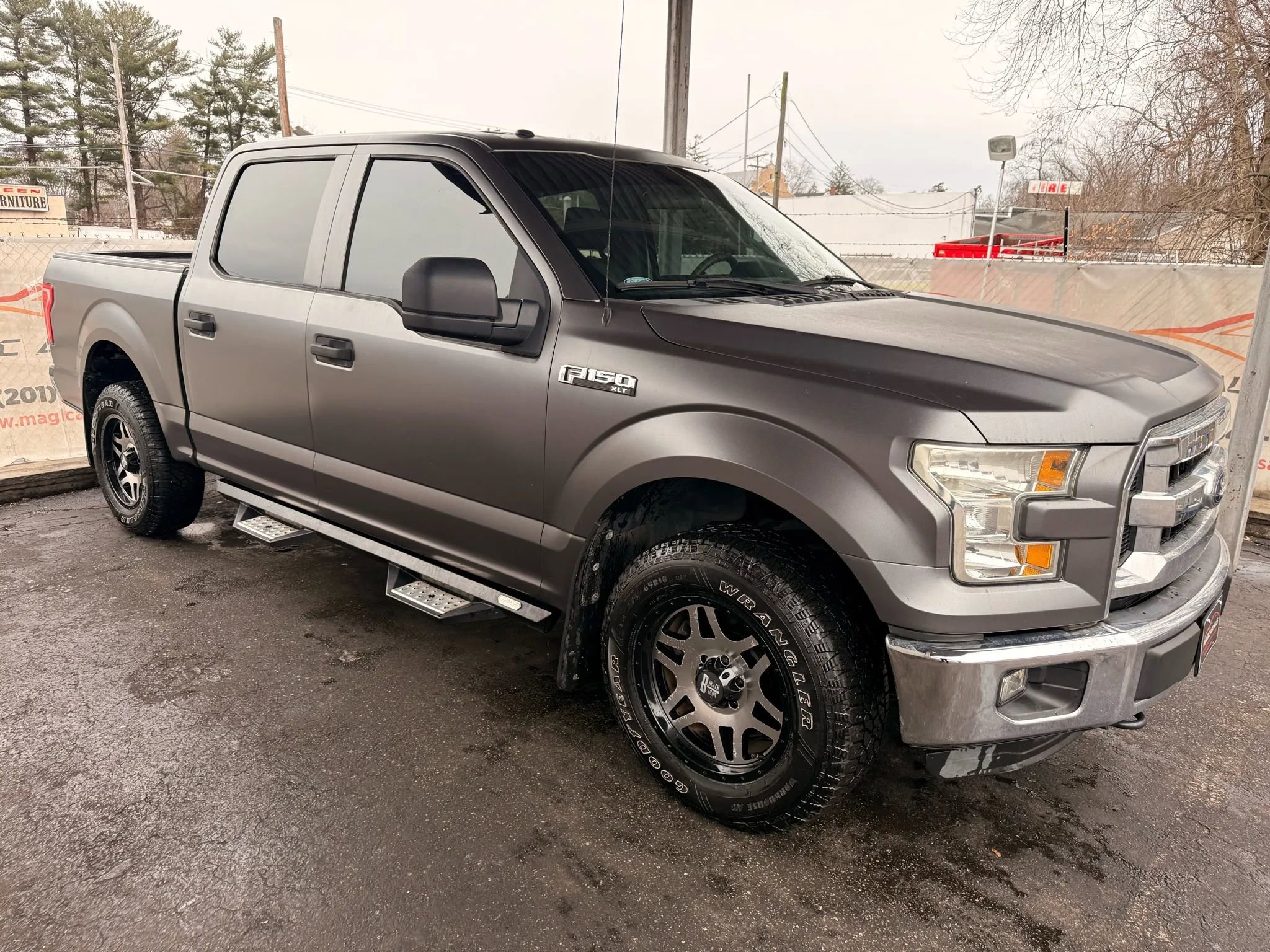 Used 2015 Ford F150 XLT image 52