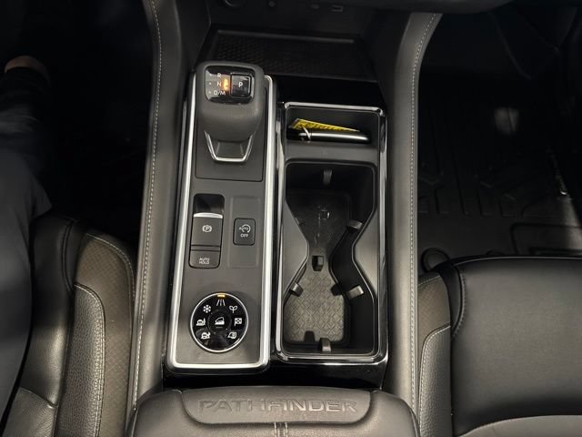 Certified 2024 Nissan Pathfinder SL w/ SL Premium Package AWD/4WD image 31