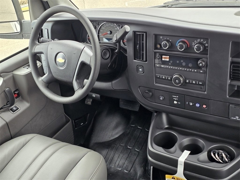 New 2025 Chevrolet Express 2500 w/ Communications Package RWD image 9