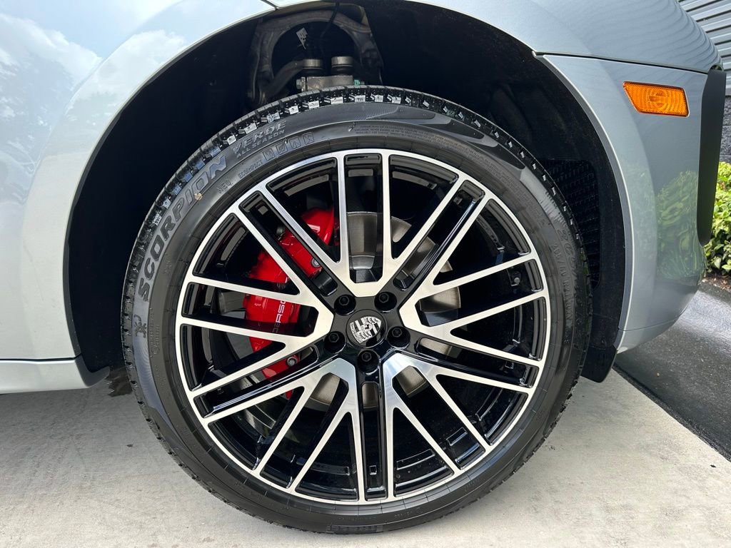 Used 2026 Porsche Macan S image 41